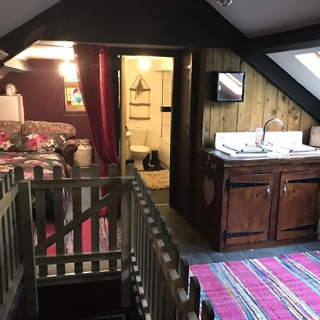 Happy Hippy Apartment สการ์โบโรห์ ภายนอก รูปภาพ